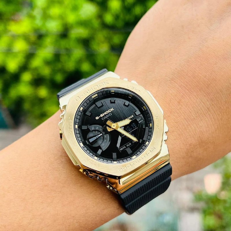 G-Shock GM2100 with golden metal body