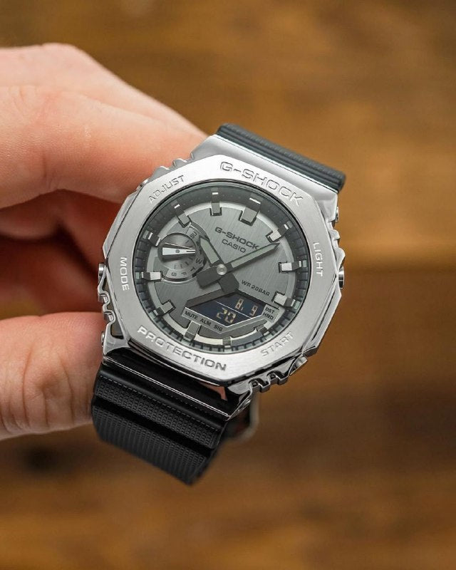 G-Shock GM2100 with black metal body