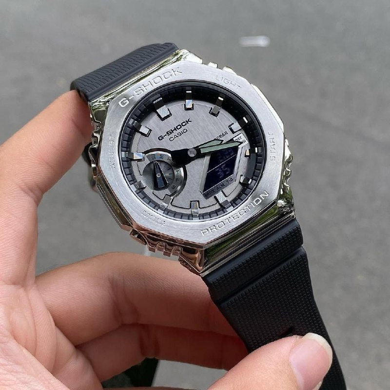 G-Shock GM2100 with black metal body